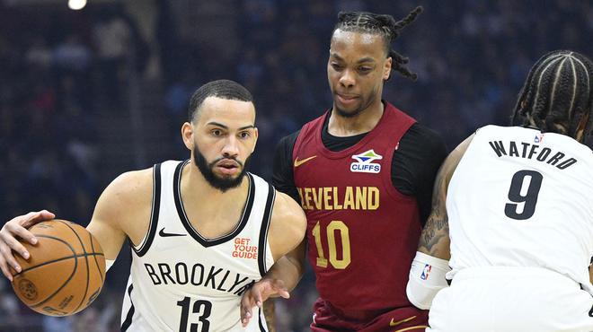 內線防守的 內線防守的