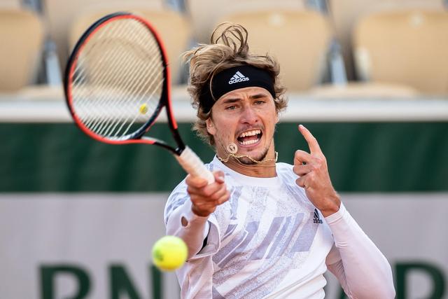 直接撕开了 直接撕开了